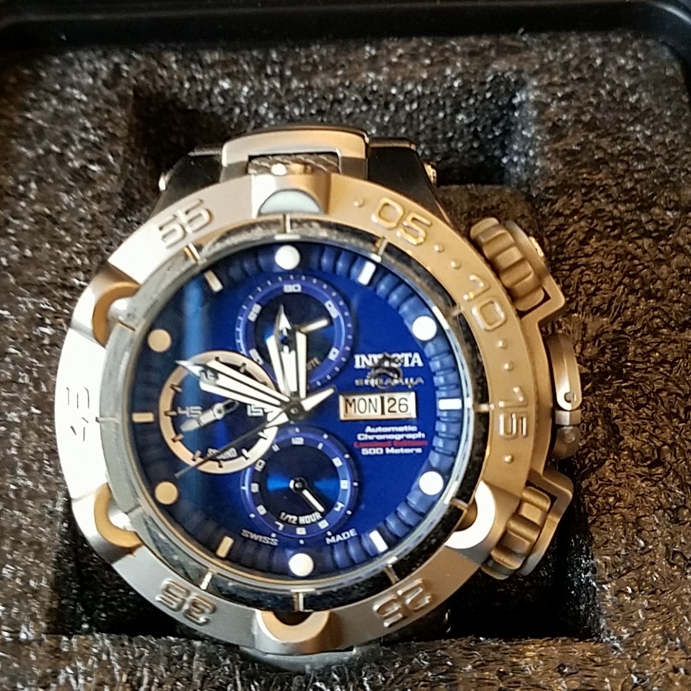 Invicta watch Mens